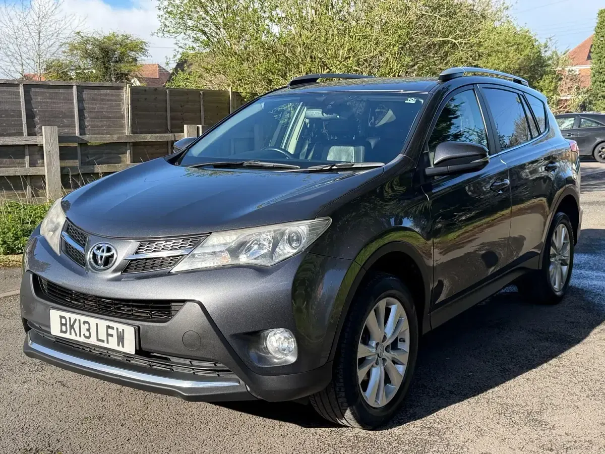 Used Toyota RAV4 150 HP (110 kW) 2013 Grey SUV