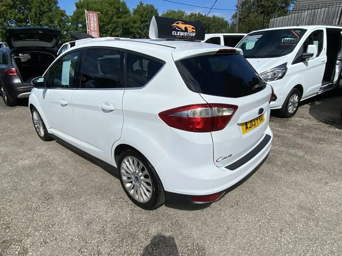 Used Ford C-MAX Titanium 113 HP (83 kW) 2013 White MPV