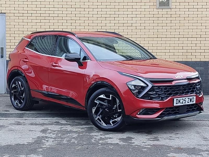 Red Used 2025 Kia Sportage GT-Line SUV | £28,998 (Super price) - Image 1/4