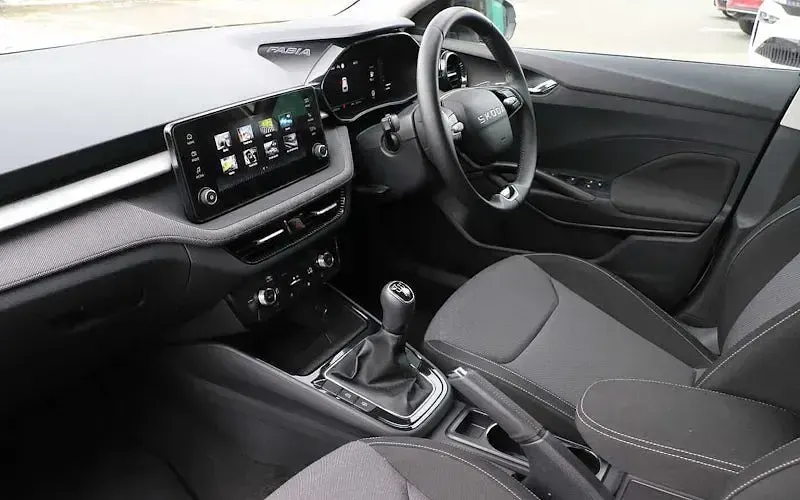 Used Skoda Fabia Design Edition 95 HP (69 kW) 2025 Candy white black magic pearl effect Hatchback