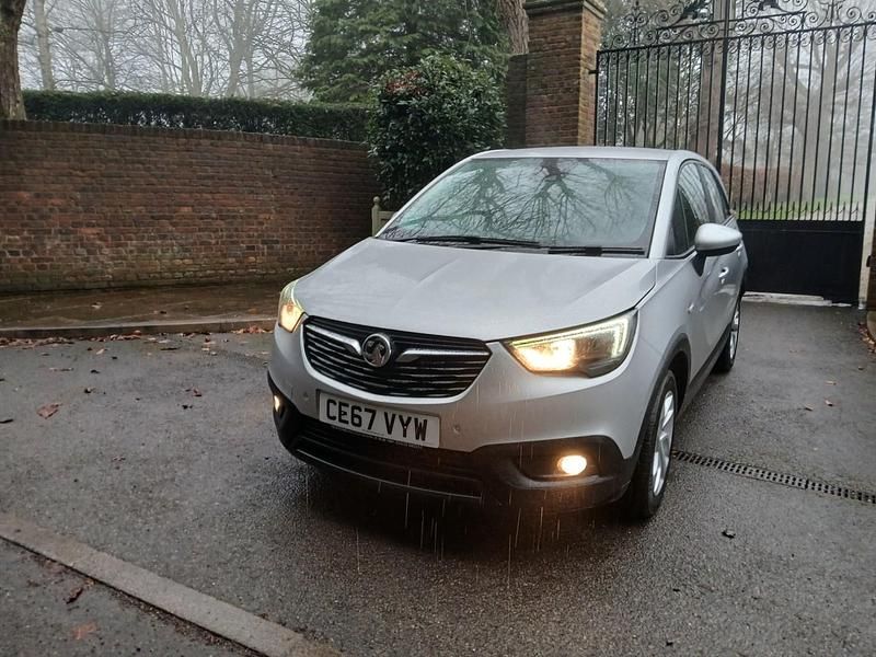 Used Vauxhall Crossland X 2017 Sovereign silver metallic SUV
