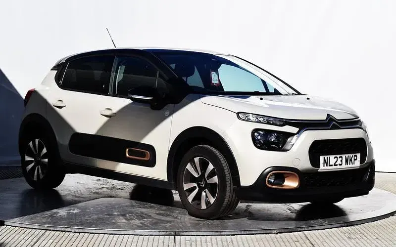 Used Citroën C3 PureTech 83 HP (61 kW) 2023 Hatchback