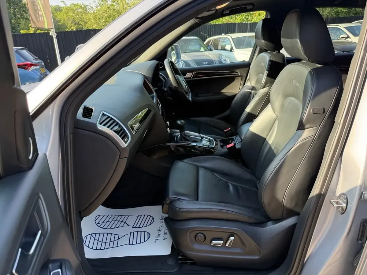 Used Audi Q5 S-line plus 258 HP (189 kW) 2015 Silver SUV