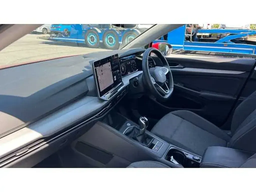 Used VW Golf VIII 150 HP (110 kW) 2024