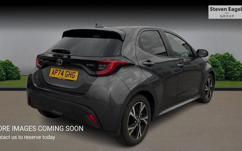 Used Toyota Yaris Hybrid Design 116 HP (85 kW) 2026 Hatchback