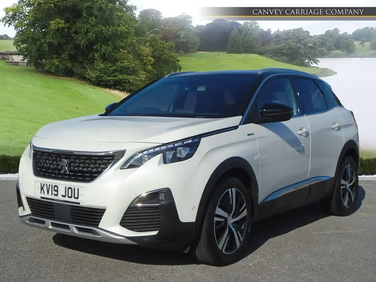Used Peugeot 3008 GT-line 130 HP (95 kW) 2019 White SUV