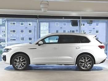 Used VW Touareg R-line 286 HP (210 kW) 2023 White SUV