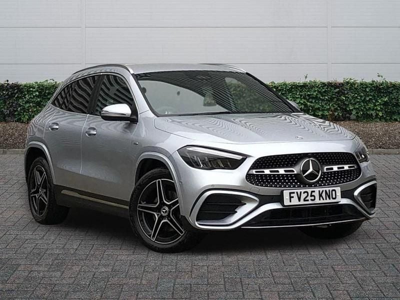 Used Mercedes GLA250 Executive 2025 Hightech silver SUV