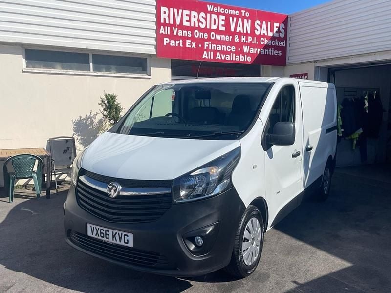 White Used 2016 Vauxhall Vivaro Van | £5,995 - Image 1/4