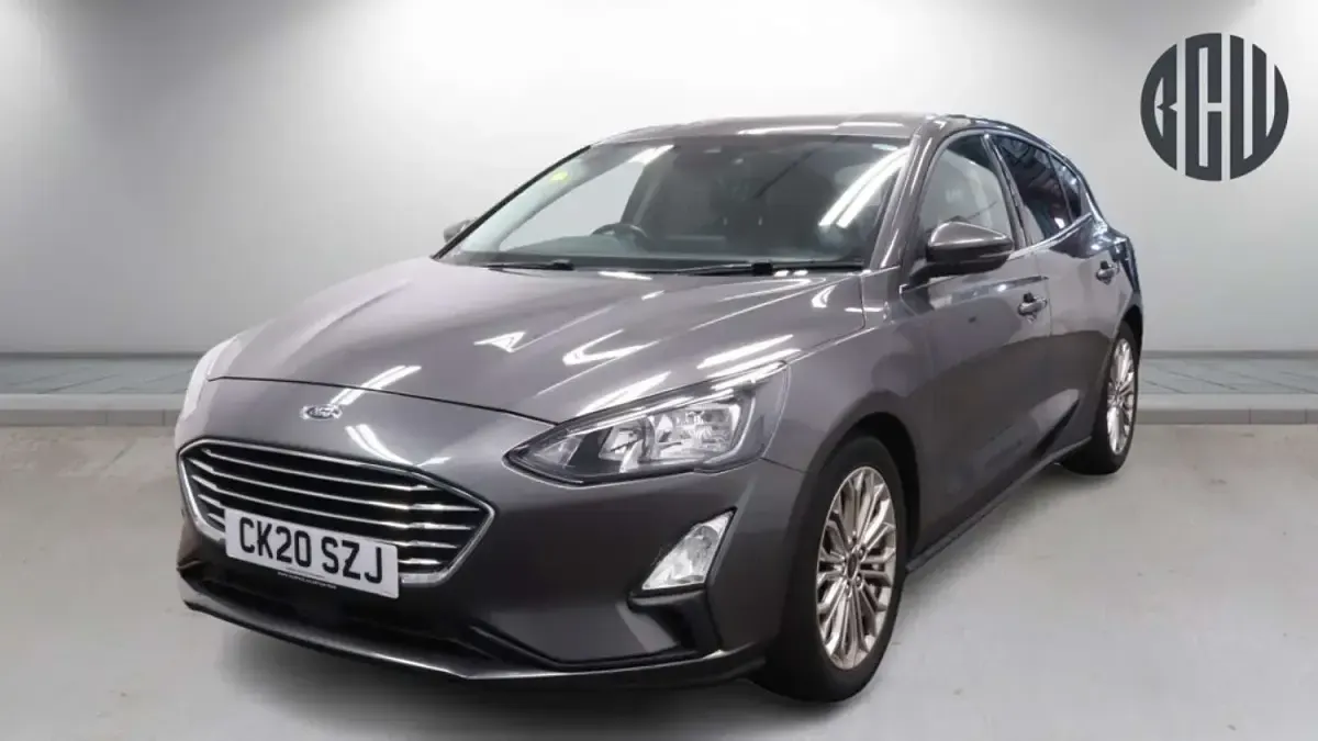 Used Ford Focus Titanium X 125 HP (91 kW) 2020 Grey Hatchback