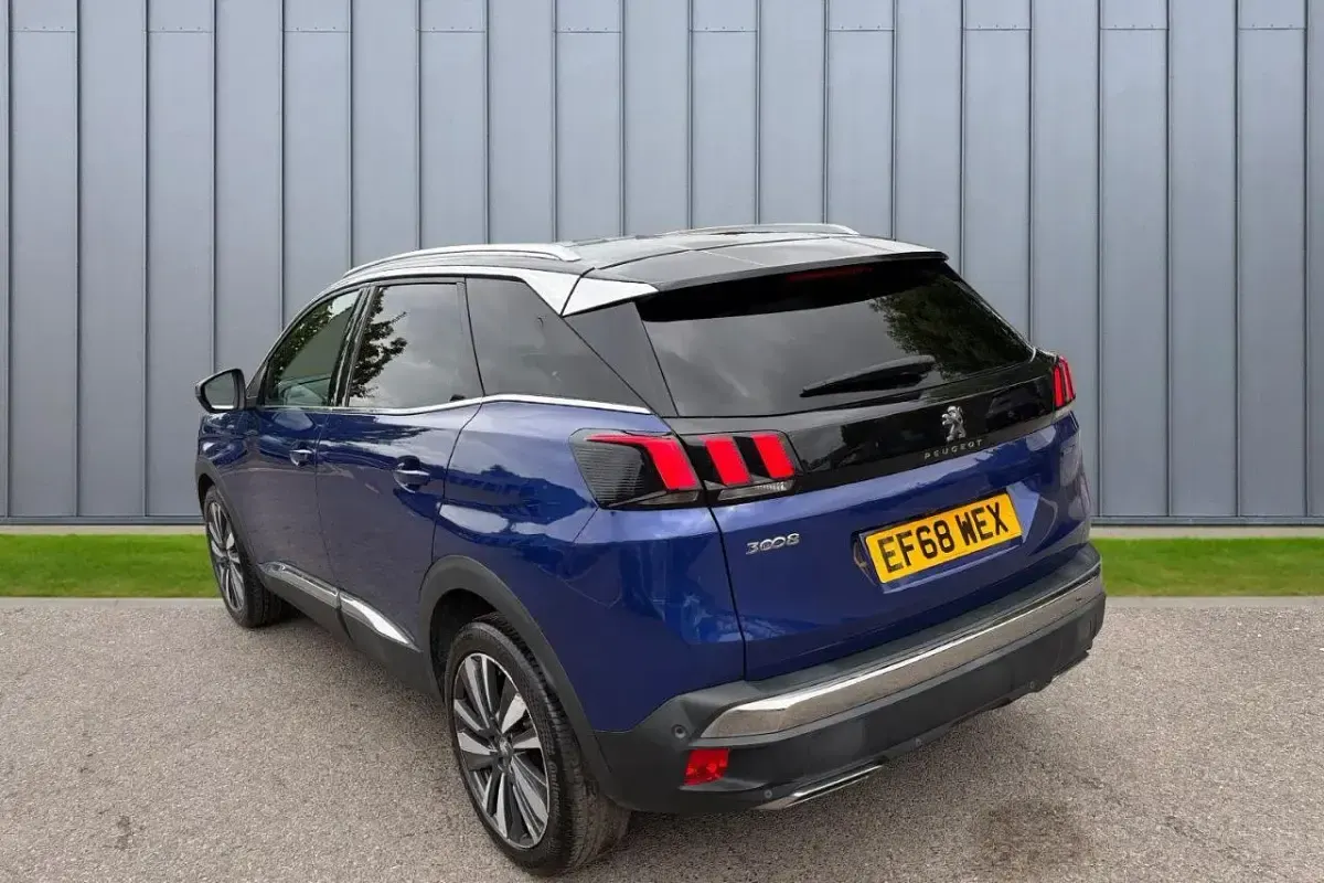 Used Peugeot 3008 GT-line 129 HP (94 kW) 2019 Blue SUV
