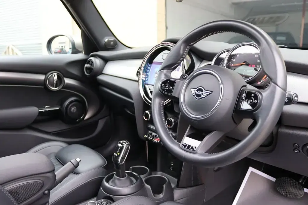 Used Mini Cooper S Exclusive 2023 Black Hatchback