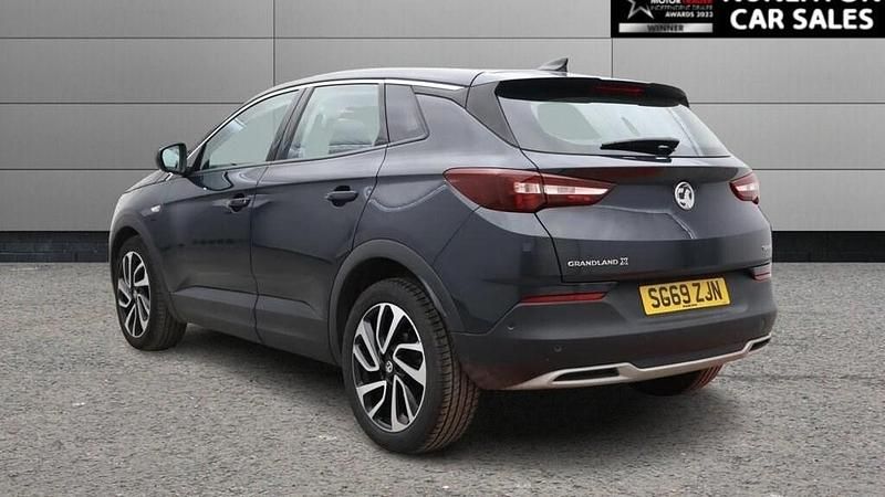 Used Vauxhall Grandland X Elite 130 HP (95 kW) 2019 Grey SUV