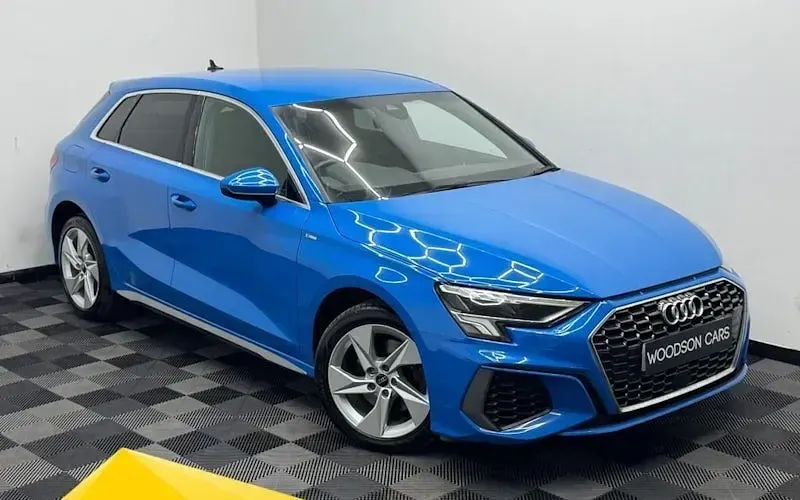 Usado Audi A3 Sportback e-tron S-Line 204 CV (150 kW) 2025 Utilitario
