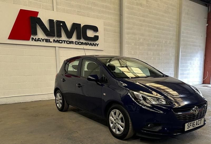 Used Vauxhall Corsa Design Edition 75 HP (55 kW) 2016 Blue Hatchback