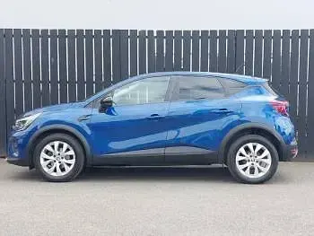 Usado Renault Captur Iconic 91 HP (66 kW) 2022 Azul SUV