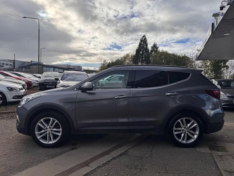Used Hyundai Santa Fe Premium SE 200 HP (147 kW) 2016 Silver SUV