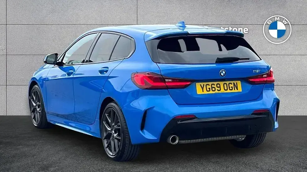 Used BMW 118 M Sport 138 HP (101 kW) 2019 Blue Hatchback