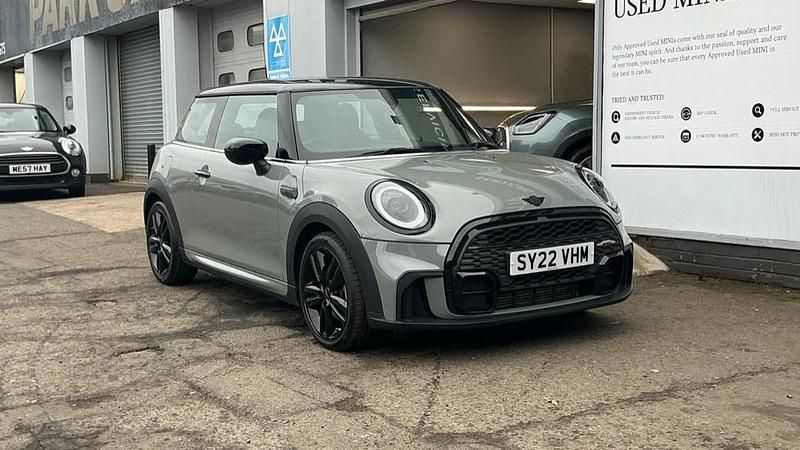 Used Mini Cooper Hatch 134 HP (98 kW) 2022 Grey Hatchback