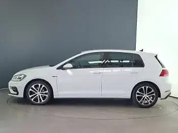 Used VW Golf VII R-line 150 HP (110 kW) 2019 White Hatchback