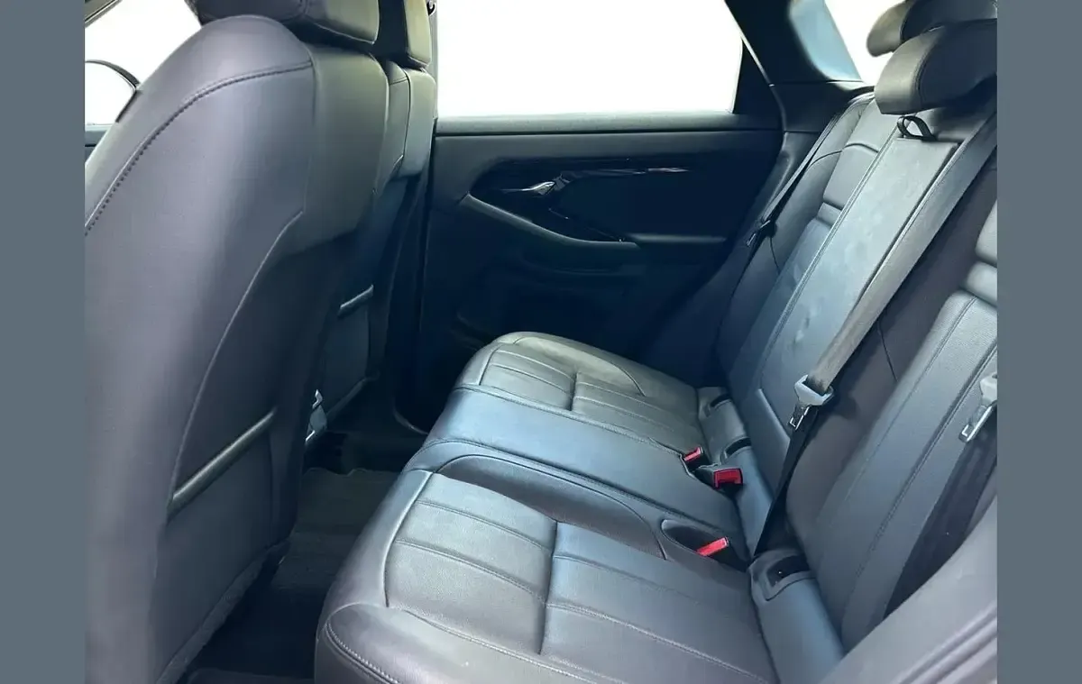 Used Land Rover Range Rover evoque S 201 HP (147 kW) 2025 White SUV