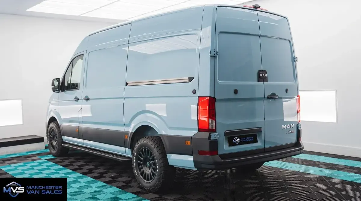 New MAN TGE 180 HP (132 kW) 2026 Blue Van