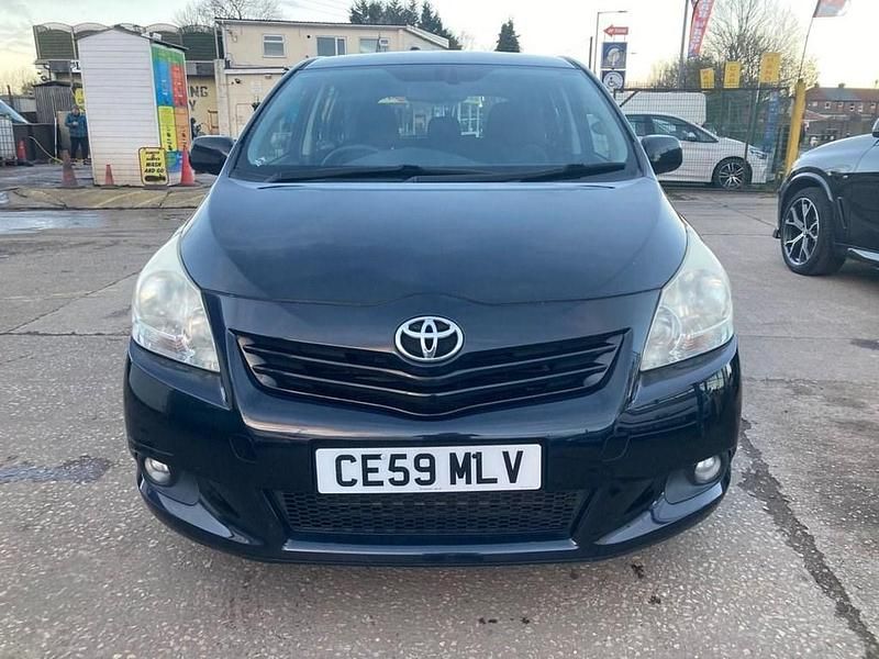 Used Toyota Verso 150 HP (110 kW) 2009 Black MPV