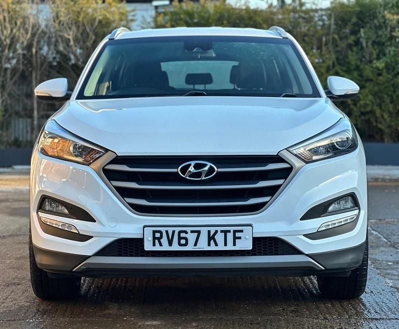 Used Hyundai Tucson SE 2017 White SUV