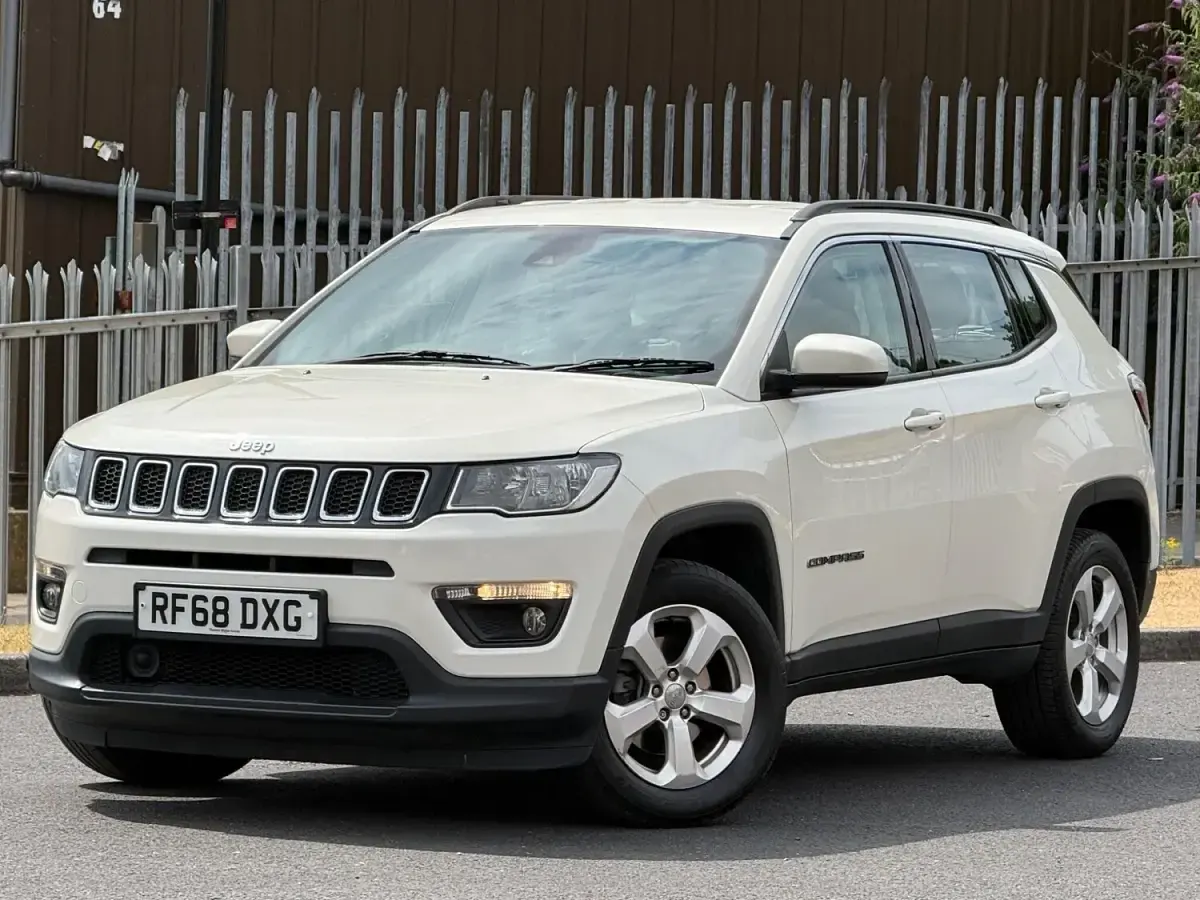 Used Jeep Compass Longitude 140 HP (102 kW) 2018 White SUV