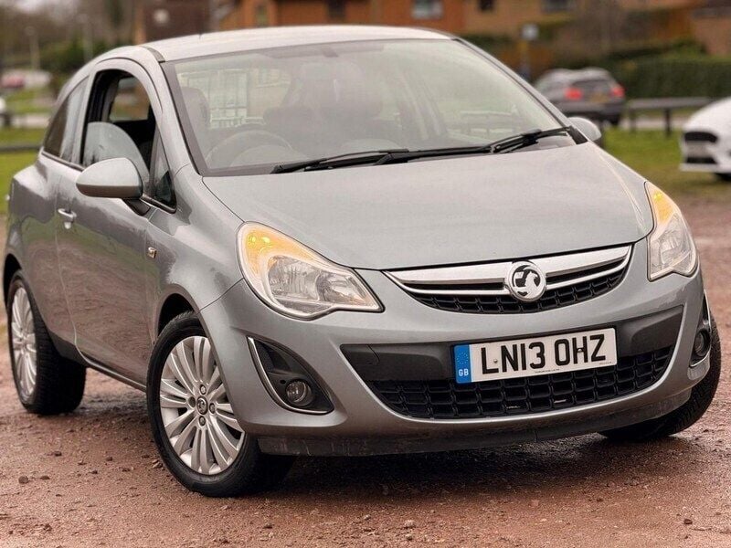 Silver Used 2013 Vauxhall Corsa Hatchback | £3,493 (Super price) - Image 1/4