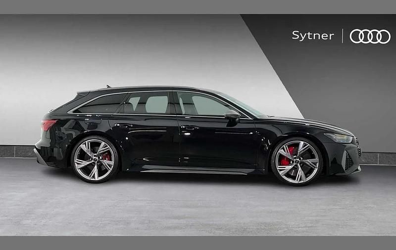 Usado Audi RS6 Performance 620 HP (456 kW) 2024 Preto Carrinha