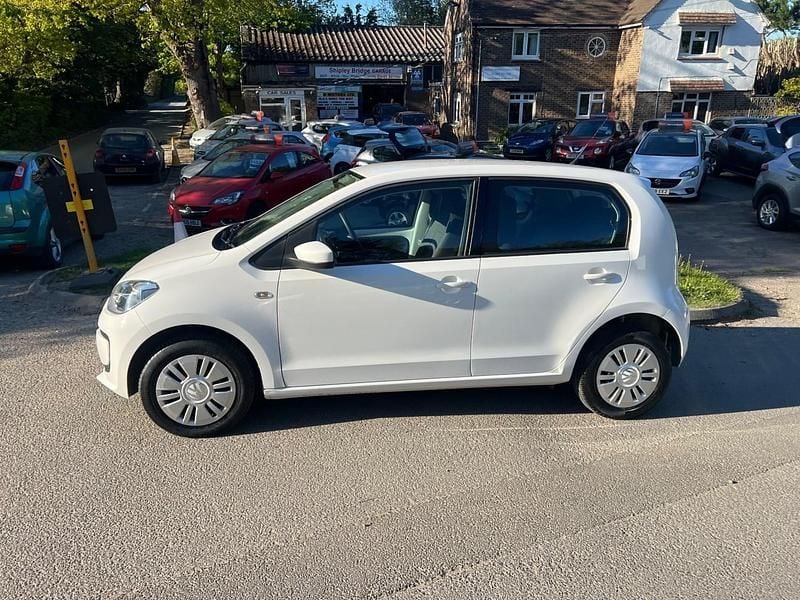 Used VW up! move up! 60 HP (44 kW) 2014 White Hatchback