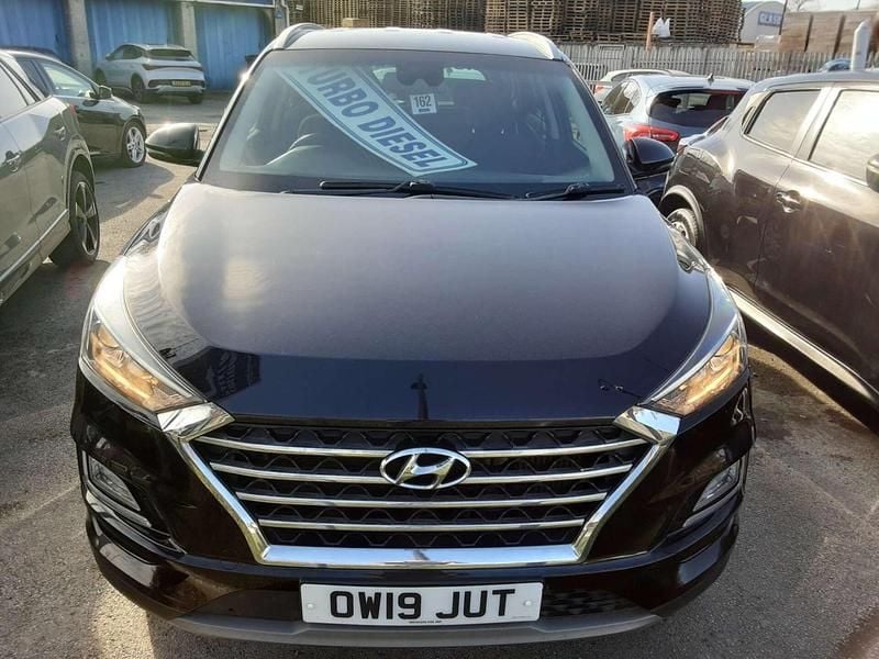 Used Hyundai Tucson SE 115 HP (84 kW) 2019 Black SUV
