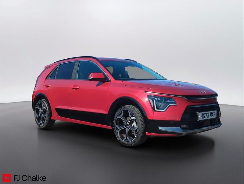 Used Kia Niro 2023 Red SUV