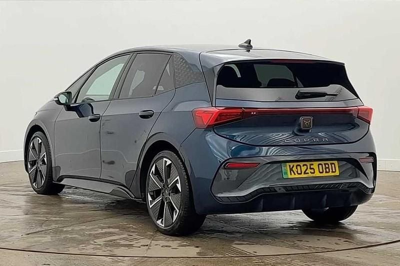 Used Cupra Born e-Boost 169 kW (231 HP) 2025 Blue Hatchback
