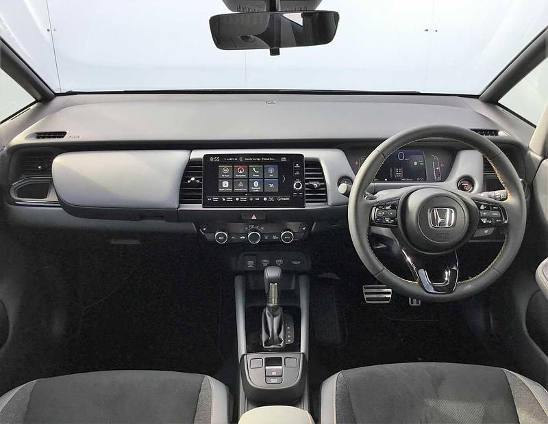Used Honda Jazz Advance 122 HP (89 kW) 2025 Urban grey Hatchback