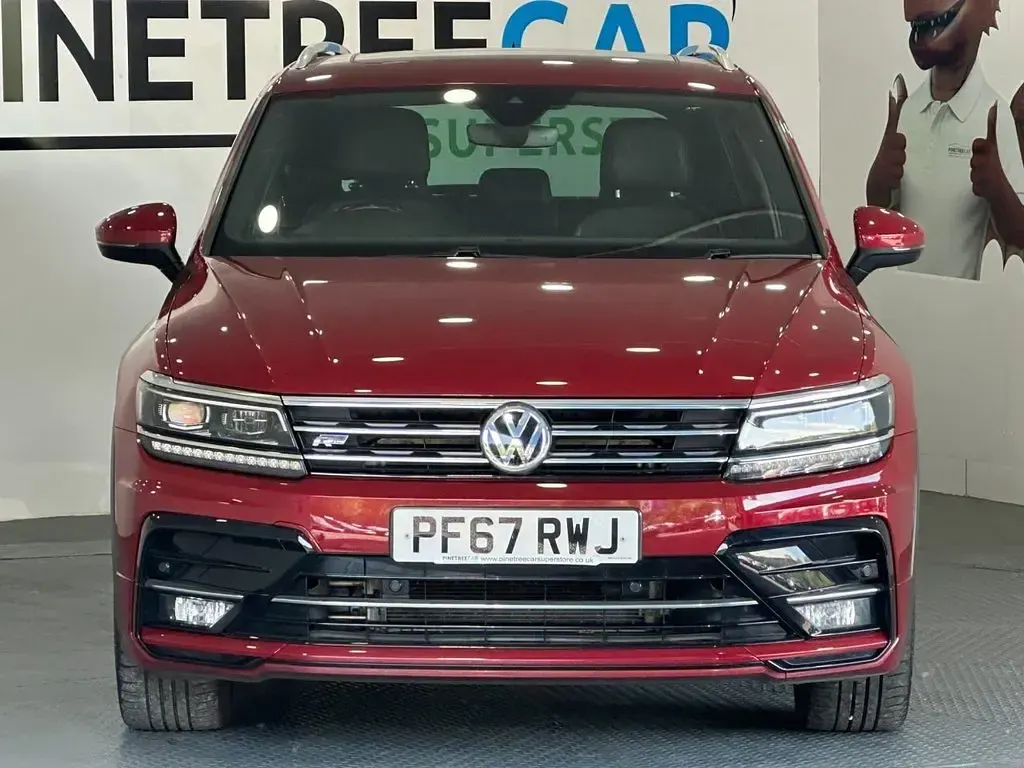 Used VW Tiguan R-line 150 HP (110 kW) 2018 Red SUV