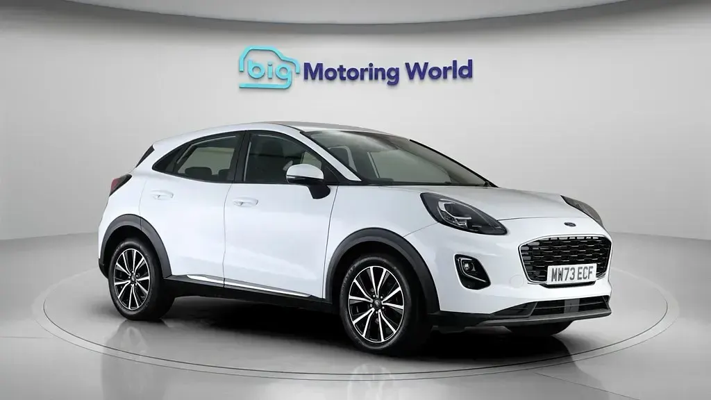 Usado Ford Puma Titanium 125 HP (91 kW) 2024 Branco SUV