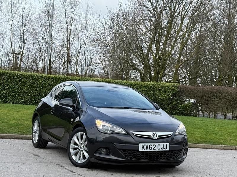 Used Vauxhall Astra GTC SRi 2012 Black Hatchback