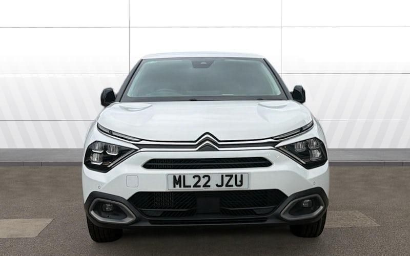 Used Citroën C4 PureTech 131 HP (96 kW) 2022 White Hatchback