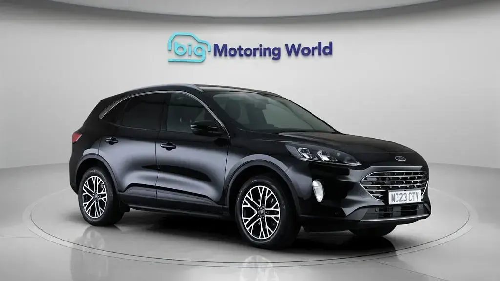 Used Ford Kuga Titanium 150 HP (110 kW) 2023 SUV