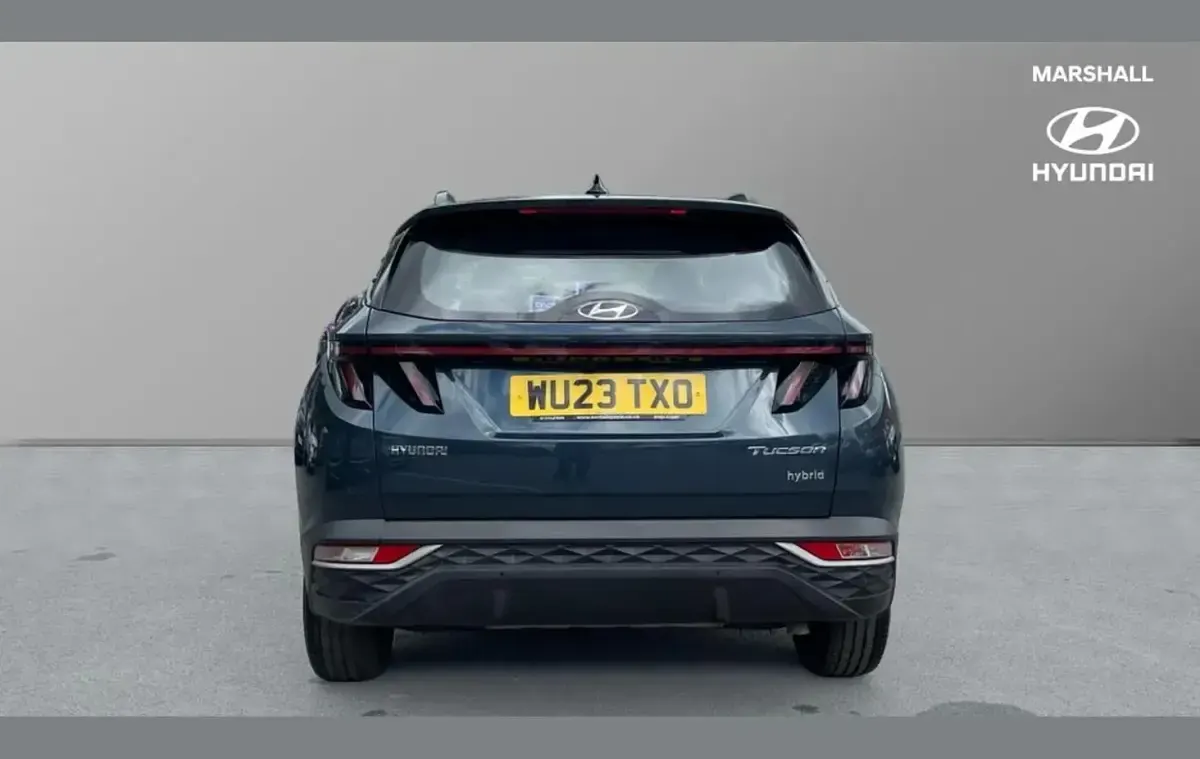 Begagnad Hyundai Tucson SE 230 HK (169 kW) 2023 Blå SUV