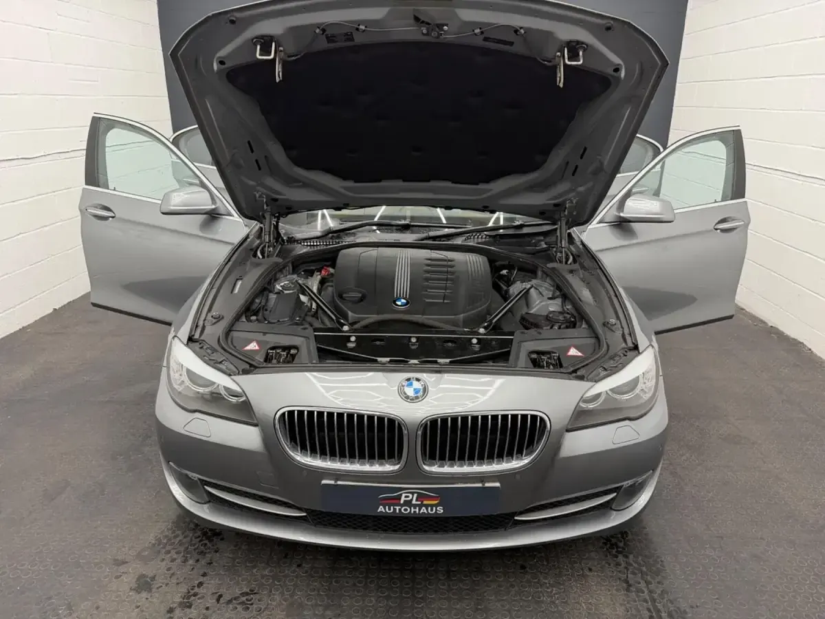 Usado BMW 525 Comfort Edition 2010 Gris Berlina