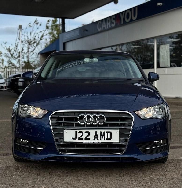 Used Audi A3 Sportback Design 150 HP (110 kW) 2014 Blue Hatchback