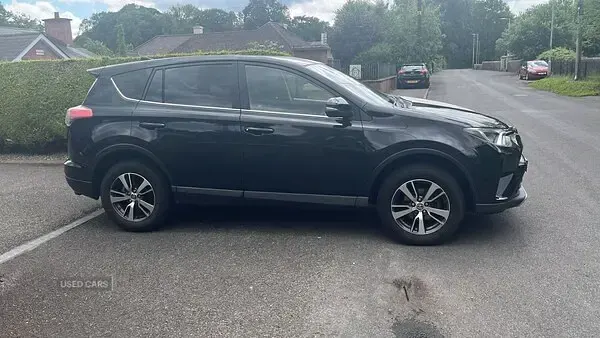 Used Toyota RAV4 Business Edition 143 HP (105 kW) 2016 Black SUV