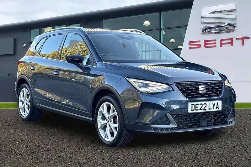 Grey Used 2022 Seat Arona FR SUV | £13,736 (Fair price) - Image 1/4