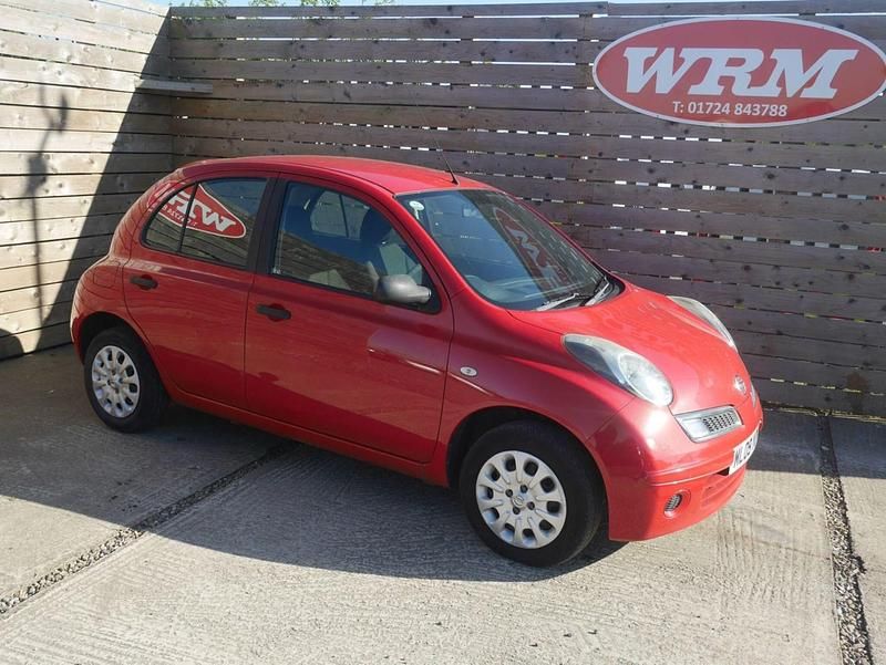 Usado Nissan Micra Visia 79 HP (58 kW) 2009 Vermelho Citadino