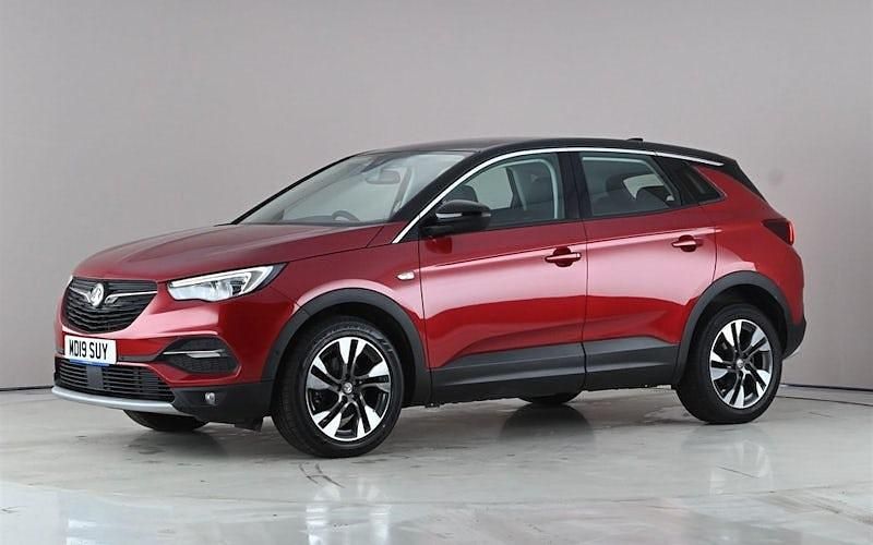 Used Vauxhall Grandland X Sport 131 HP (96 kW) 2019 Red SUV