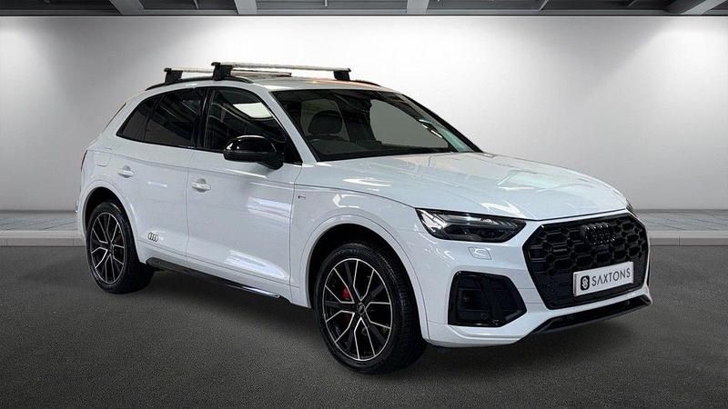 Glacier white Used 2021 Audi Q5 Comfort SUV | £28,700 (Good price) - Image 1/4