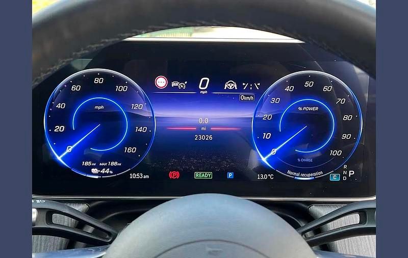 Used Mercedes EQS450+ AMG Line Premium Plus 244 kW (333 HP) 2022 White Sedan